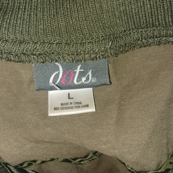 🎁 Dots Olive Green Bomber Jacket - Picture 4 of 6